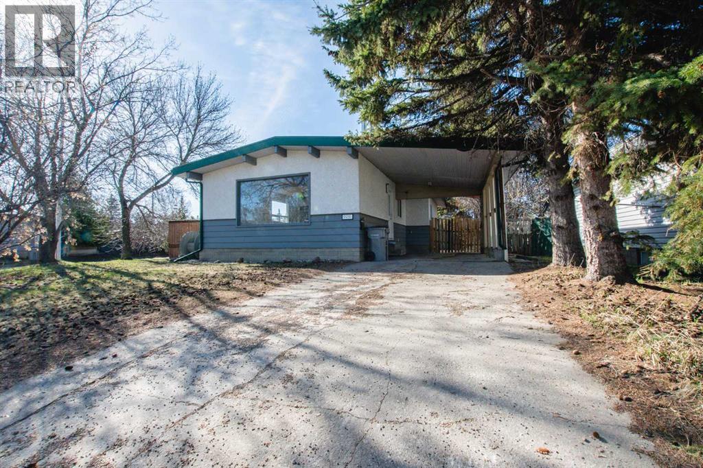 9919 88 Avenue, Grande Prairie, Alberta  T8V 0C3 - Photo 1 - A2307857