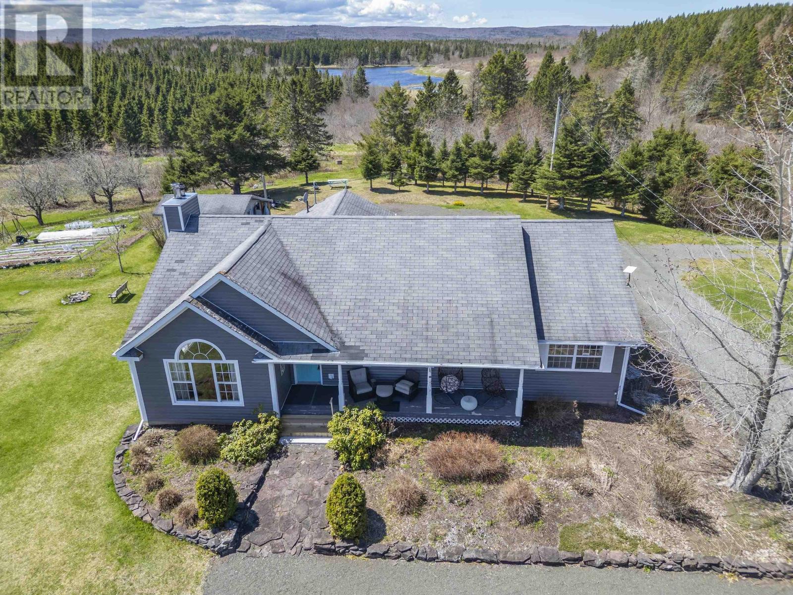 2897 Highway#7, Ashdale, Nova Scotia  B2G 2L3 - Photo 3 - 202608945