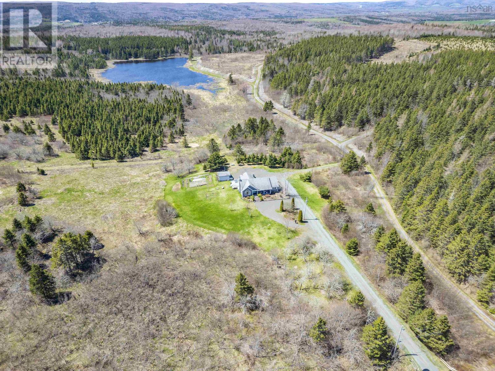 2897 Highway#7, Ashdale, Nova Scotia  B2G 2L3 - Photo 5 - 202608945