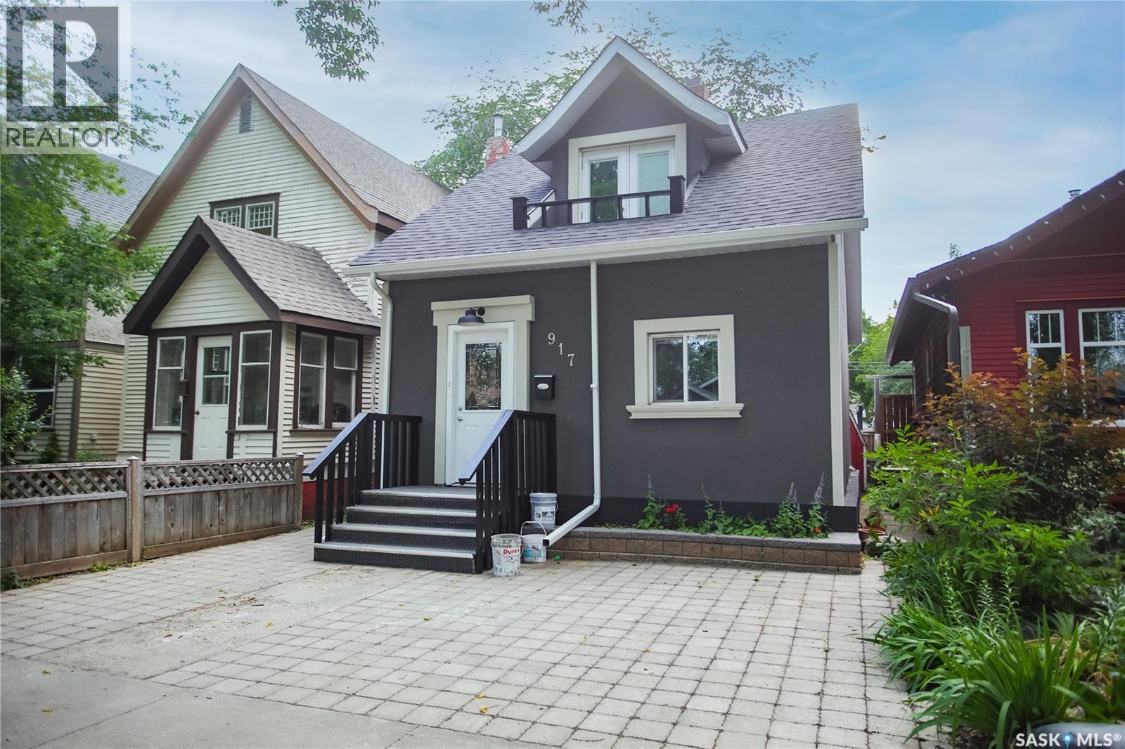 917 6th AVENUE N, Saskatoon, Saskatchewan