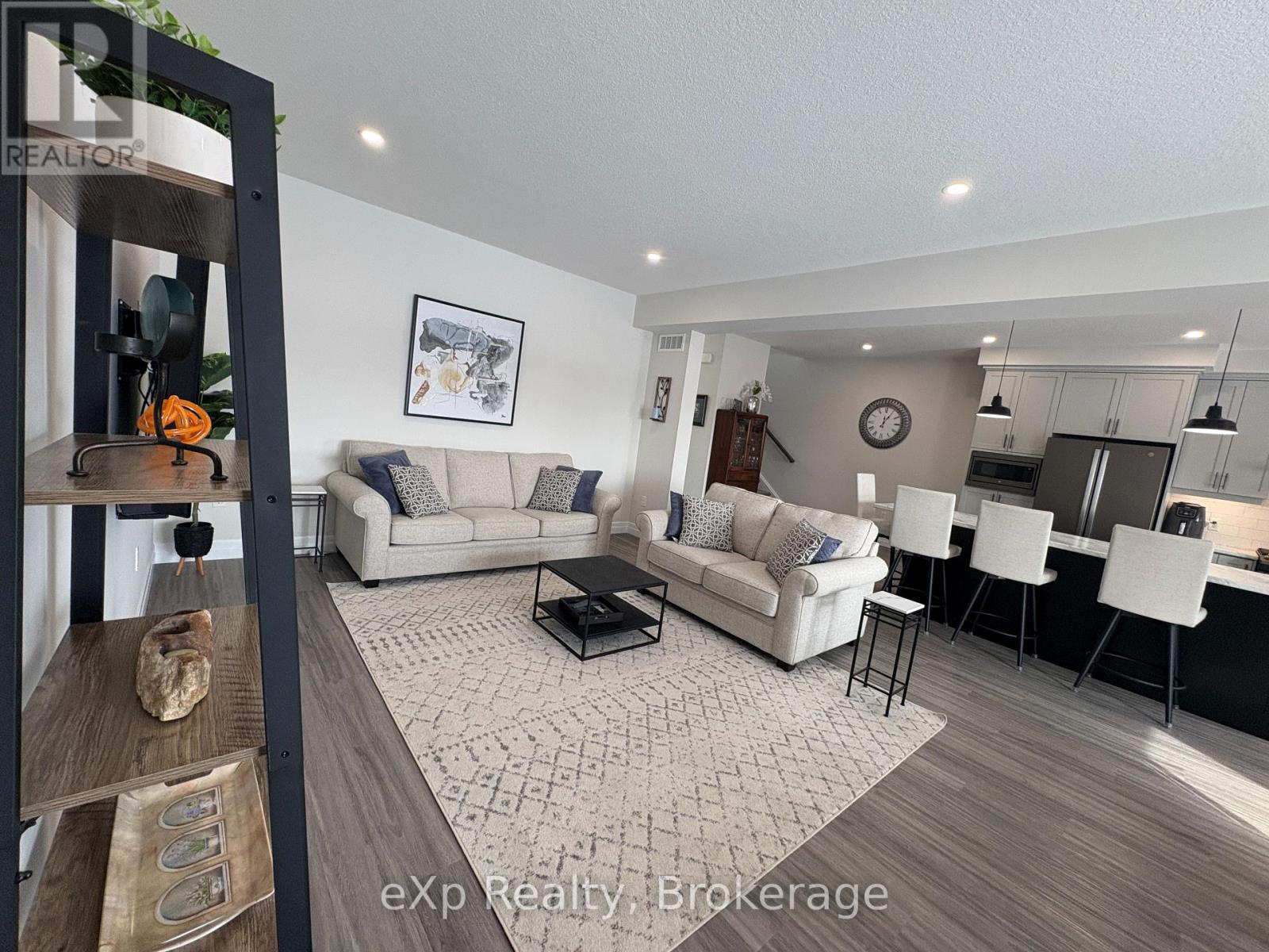 654 Wray Avenue S, North Perth, Ontario  N4W 3K9 - Photo 13 - X12820018