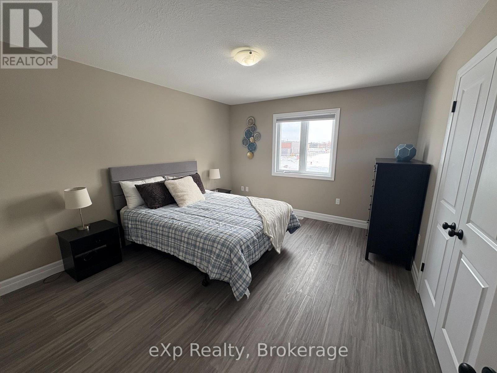 654 Wray Avenue S, North Perth, Ontario  N4W 3K9 - Photo 24 - X12820018