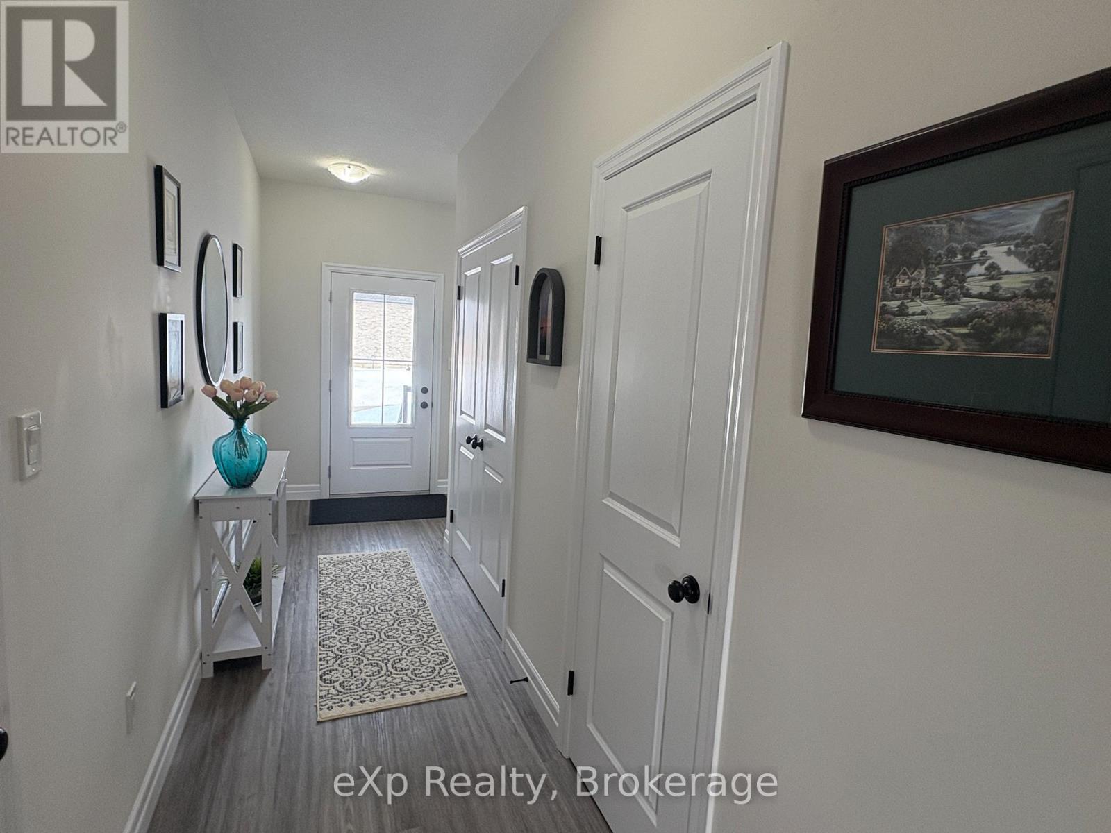 654 Wray Avenue S, North Perth, Ontario  N4W 3K9 - Photo 6 - X12820018