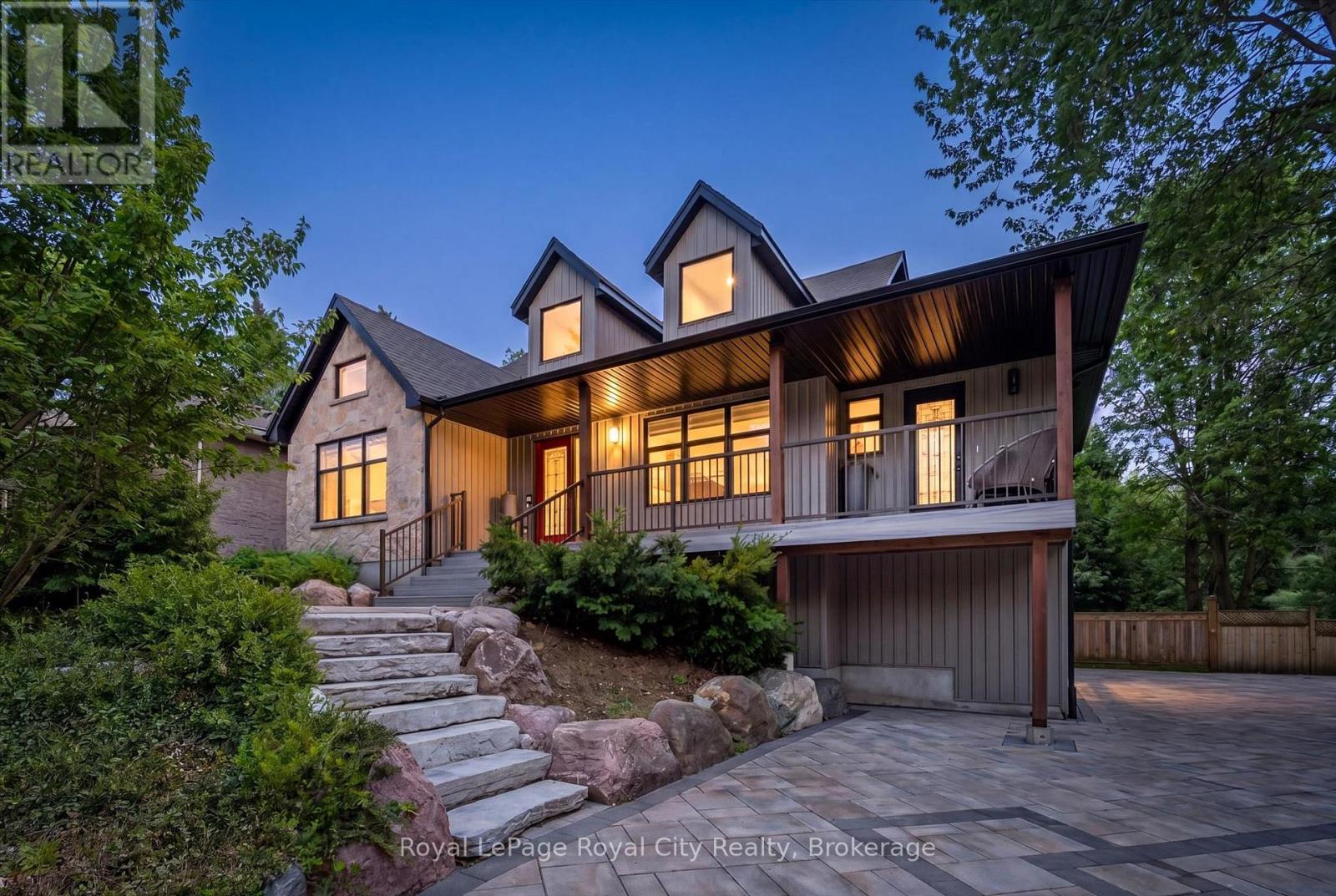 36 EMILY STREET, Centre Wellington, Ontario