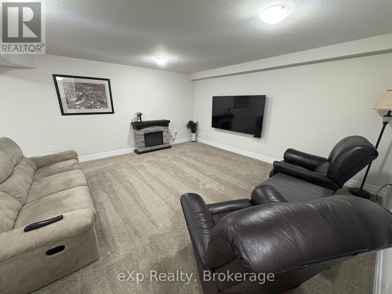654 Wray Avenue S, North Perth, Ontario  N4W 3K9 - Photo 32 - X12820018