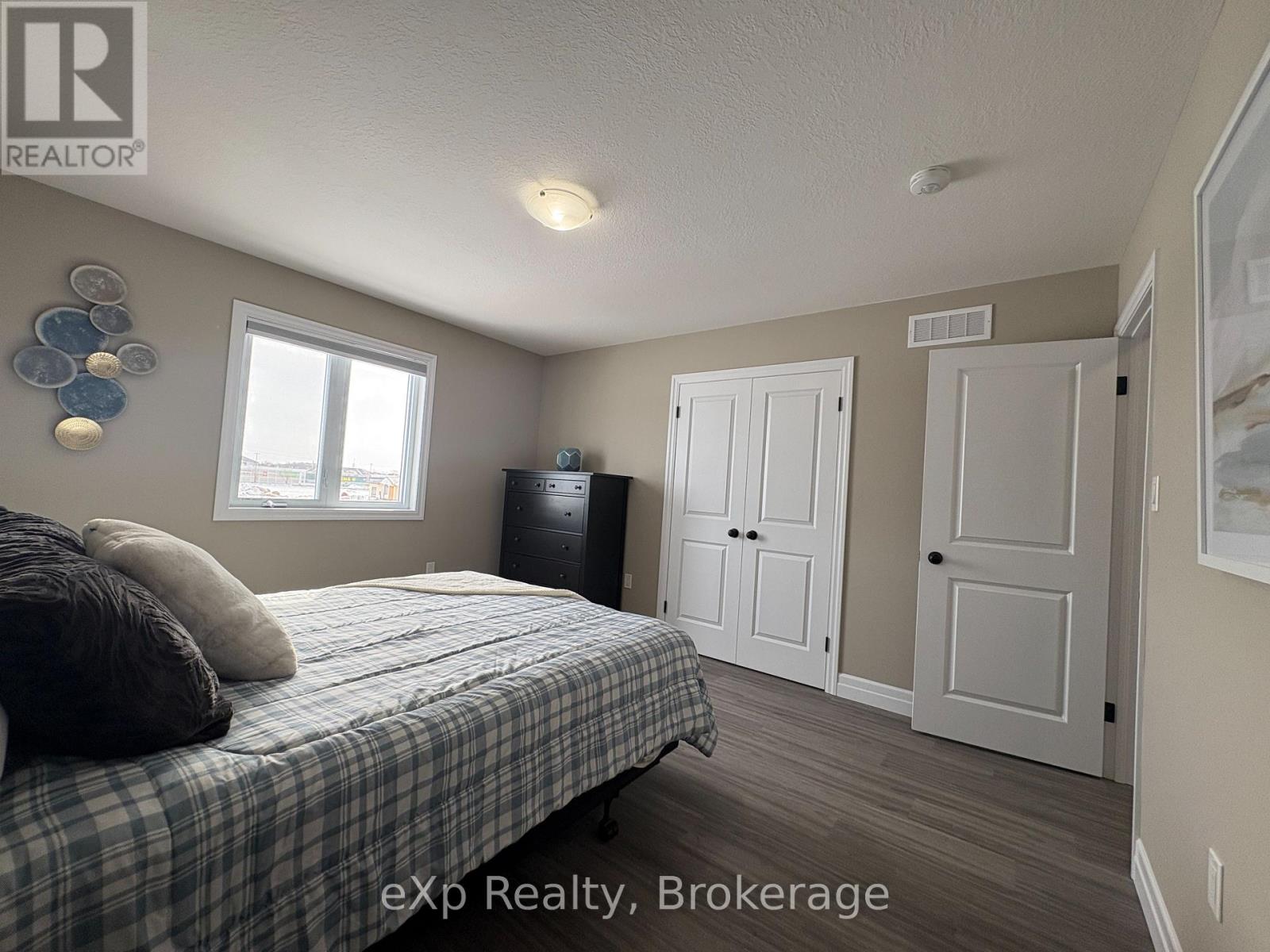 654 Wray Avenue S, North Perth, Ontario  N4W 3K9 - Photo 25 - X12820018