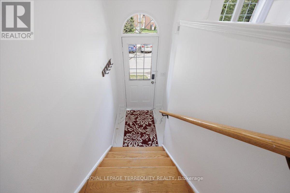 169 - 5030 Heatherleigh Avenue, Mississauga, Ontario  L5V 2G7 - Photo 5 - W13089326