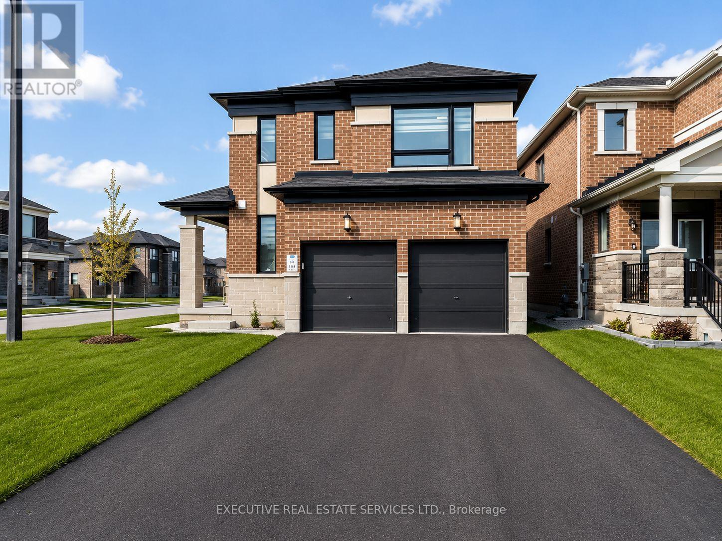 4 Brenscombe Road, Brampton, Ontario  L7A 5E8 - Photo 2 - W13089440
