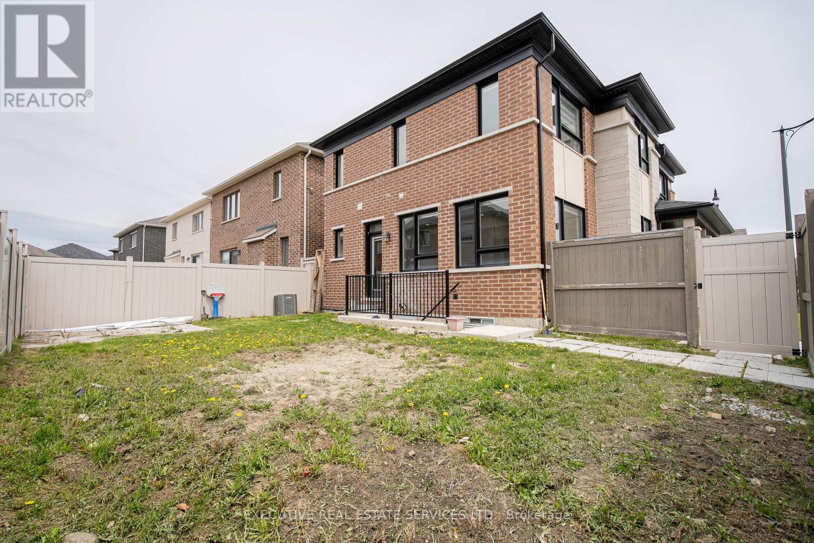 4 Brenscombe Road, Brampton, Ontario  L7A 5E8 - Photo 34 - W13089440