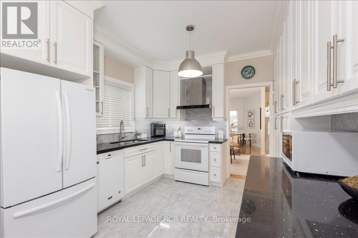 293 Van Kirk Drive, Brampton, Ontario  L7A 1M3 - Photo 13 - W13089462