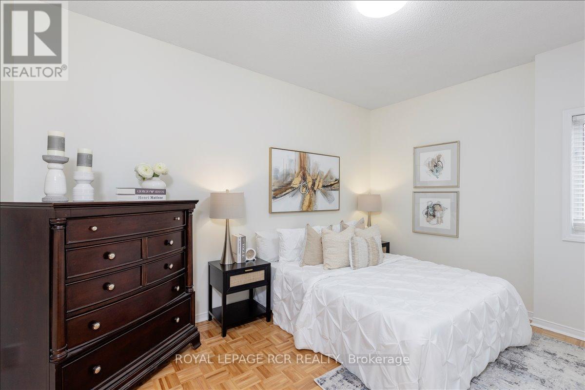 293 Van Kirk Drive, Brampton, Ontario  L7A 1M3 - Photo 14 - W13089462