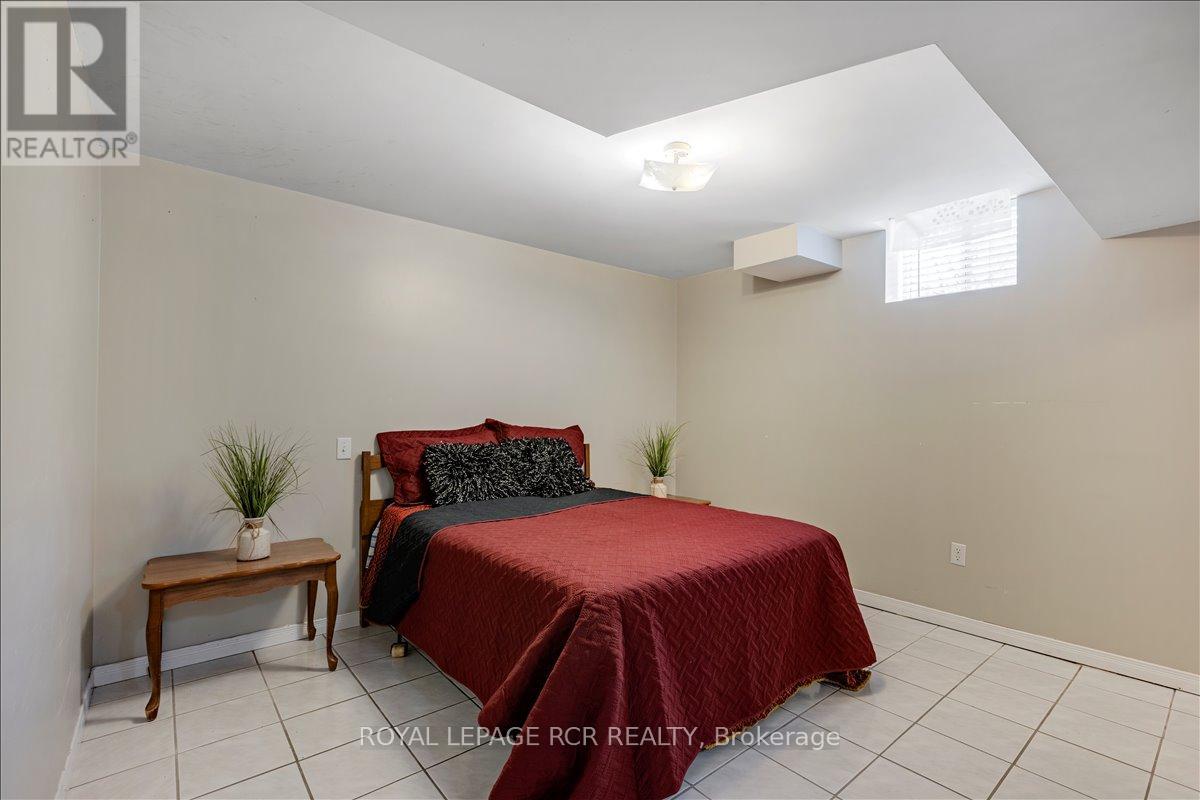 293 Van Kirk Drive, Brampton, Ontario  L7A 1M3 - Photo 26 - W13089462