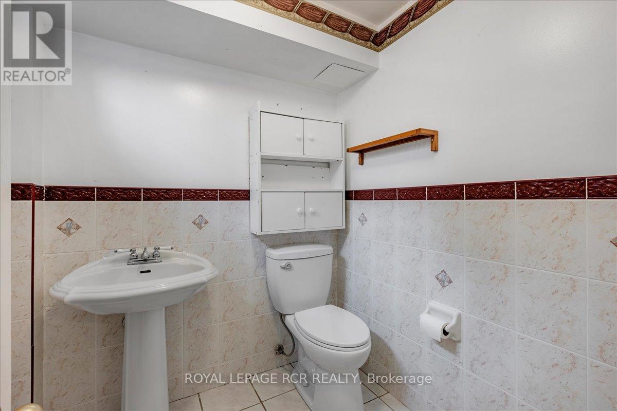 293 Van Kirk Drive, Brampton, Ontario  L7A 1M3 - Photo 28 - W13089462