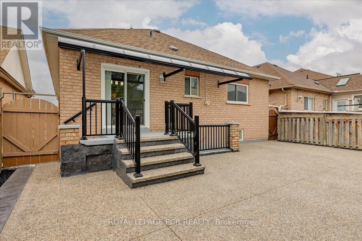 293 Van Kirk Drive, Brampton, Ontario  L7A 1M3 - Photo 30 - W13089462