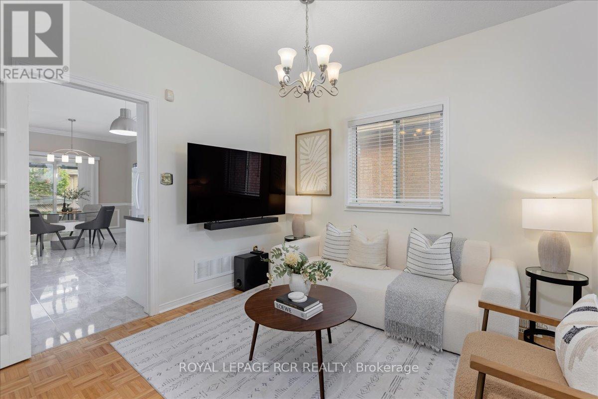 293 Van Kirk Drive, Brampton, Ontario  L7A 1M3 - Photo 6 - W13089462