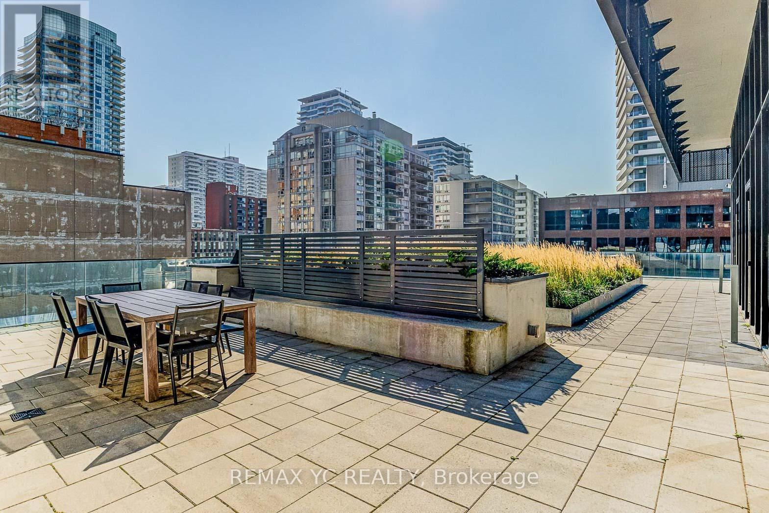 2206 - 8 Eglinton Avenue E, Toronto, Ontario  M4P 0C1 - Photo 25 - C13006684