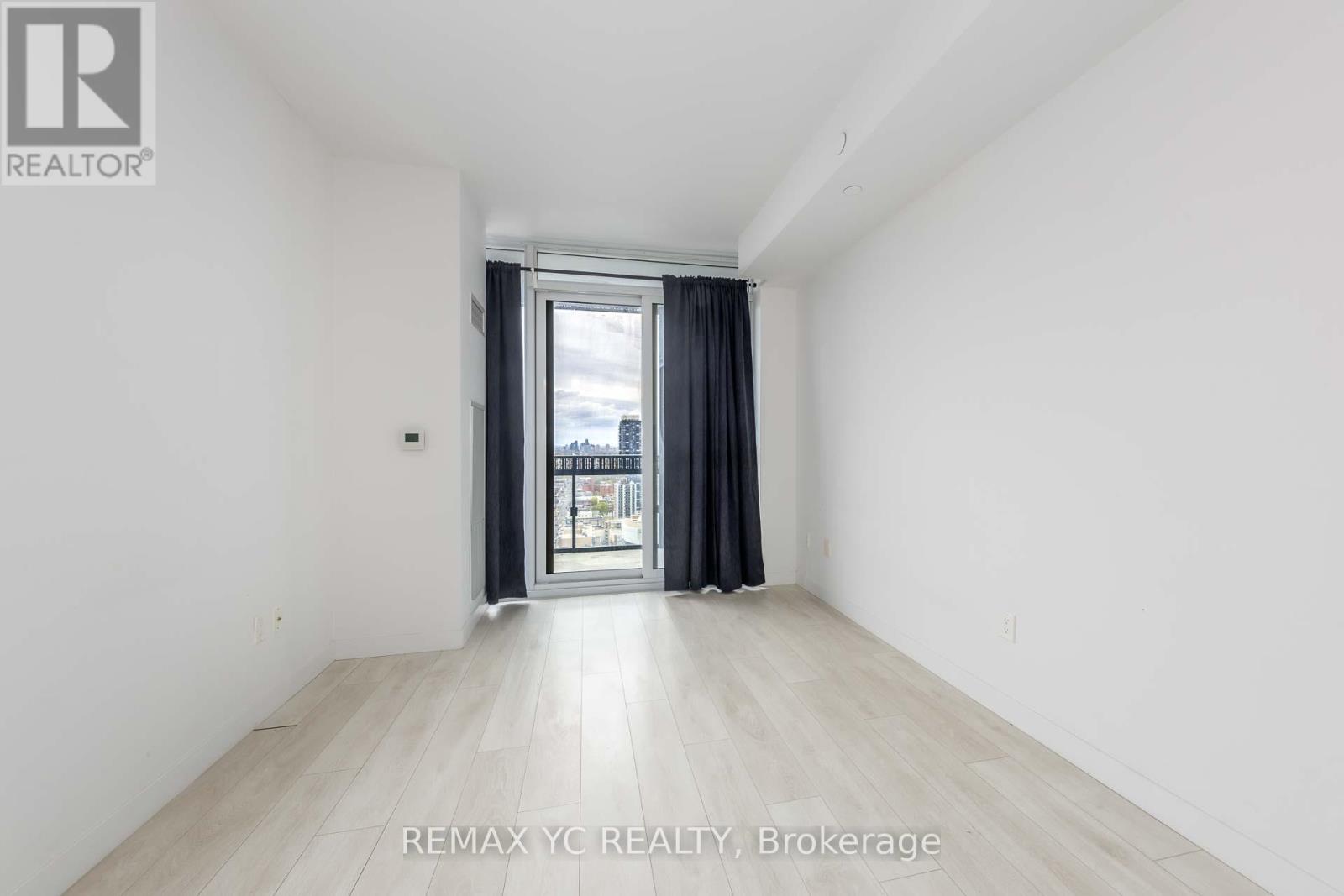 2206 - 8 Eglinton Avenue E, Toronto, Ontario  M4P 0C1 - Photo 8 - C13006684