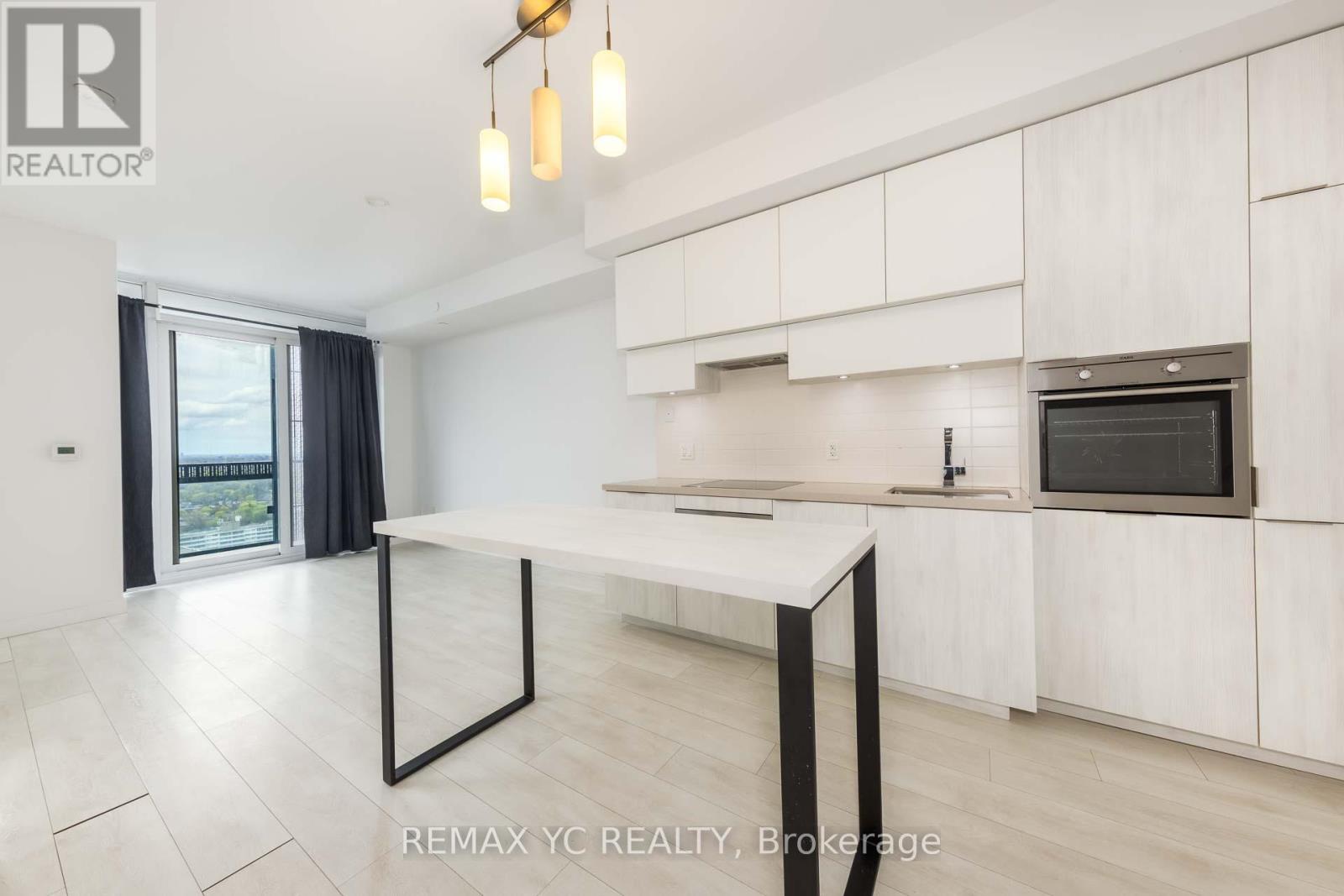 2206 - 8 Eglinton Avenue E, Toronto, Ontario  M4P 0C1 - Photo 5 - C13006684