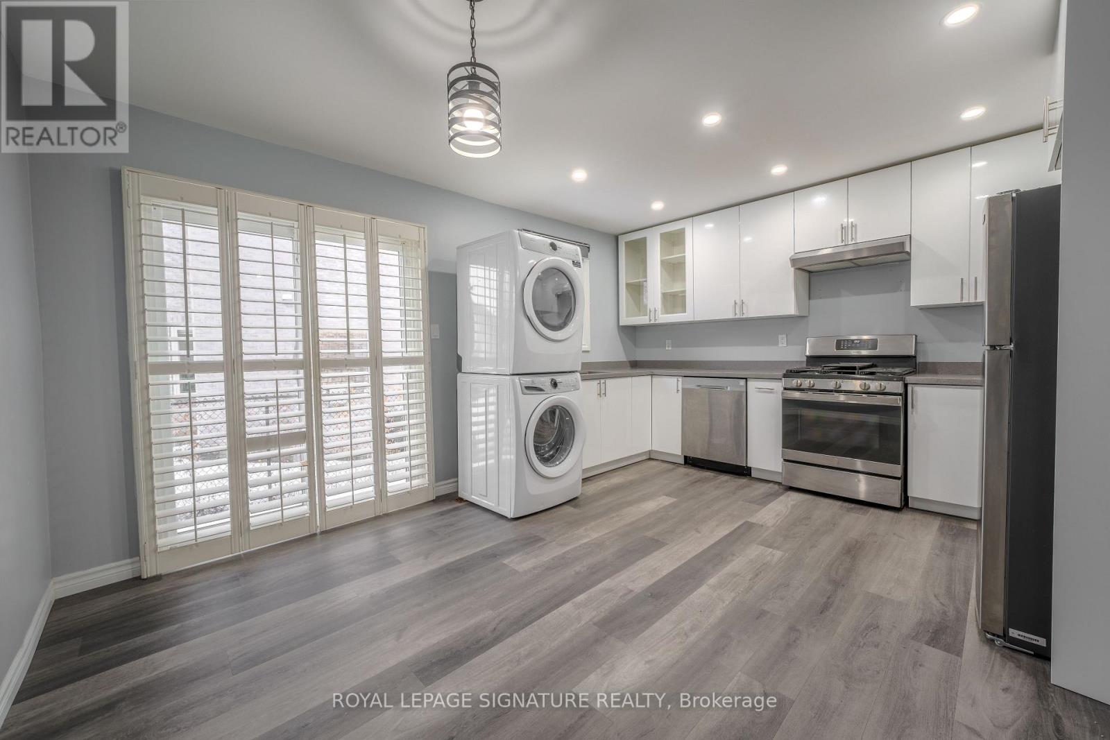 (Upper) - 2111 Lynn Heights Drive, Pickering, Ontario  L1X 2S1 - Photo 5 - E13086396