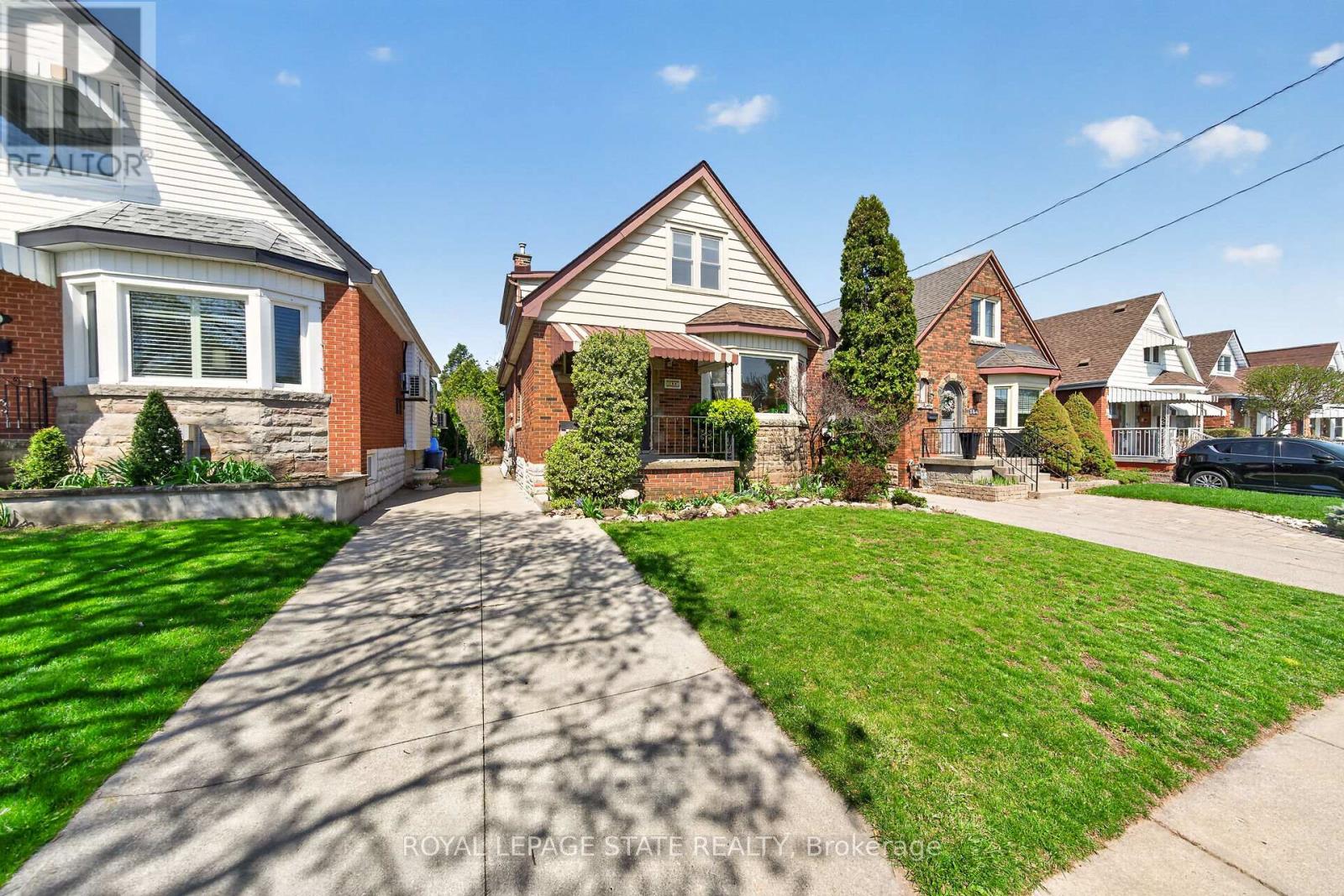 188 WEXFORD AVENUE S, Hamilton, Ontario