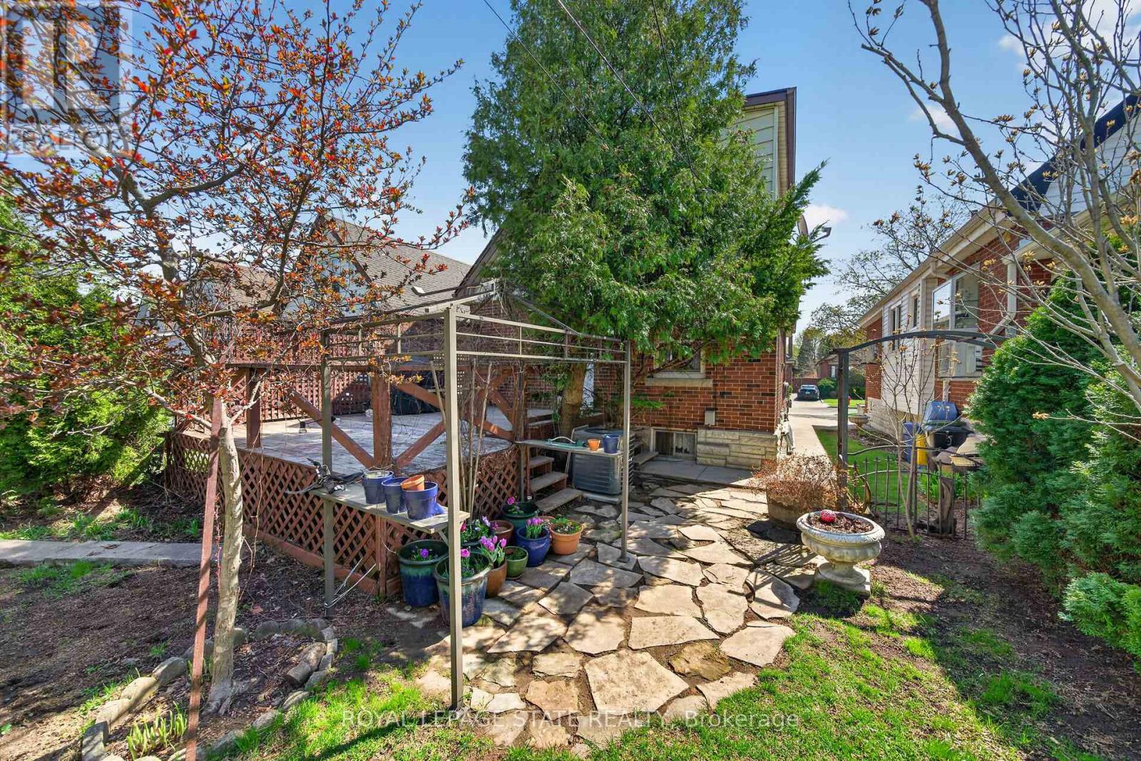 188 Wexford Avenue S, Hamilton, Ontario  L8K 2P2 - Photo 36 - X13089296