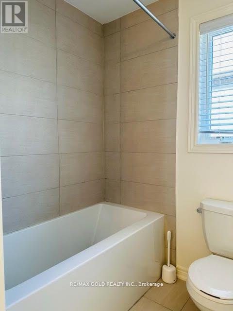 35 Riverwalk Drive, Hamilton, Ontario  L8B 1X3 - Photo 11 - X13089364