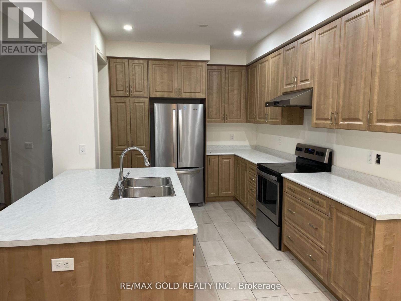 35 Riverwalk Drive, Hamilton, Ontario  L8B 1X3 - Photo 5 - X13089364