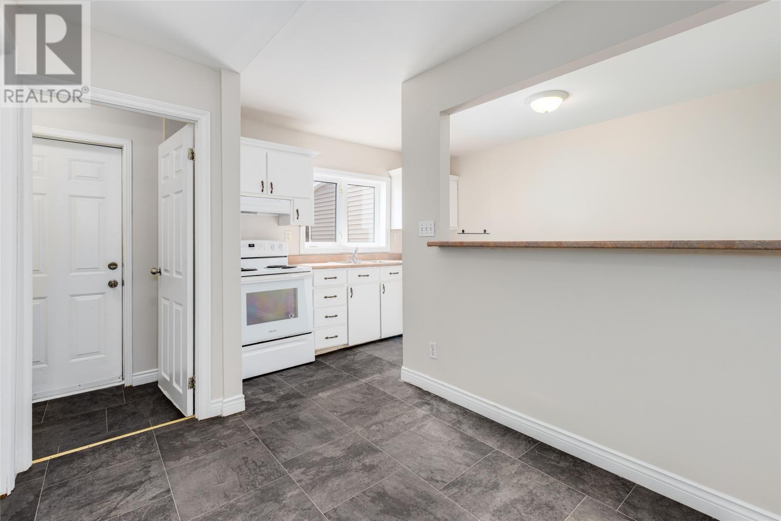 77 Campbell Avenue, St. John's, Newfoundland & Labrador  A1E 2Z5 - Photo 4 - 1296537