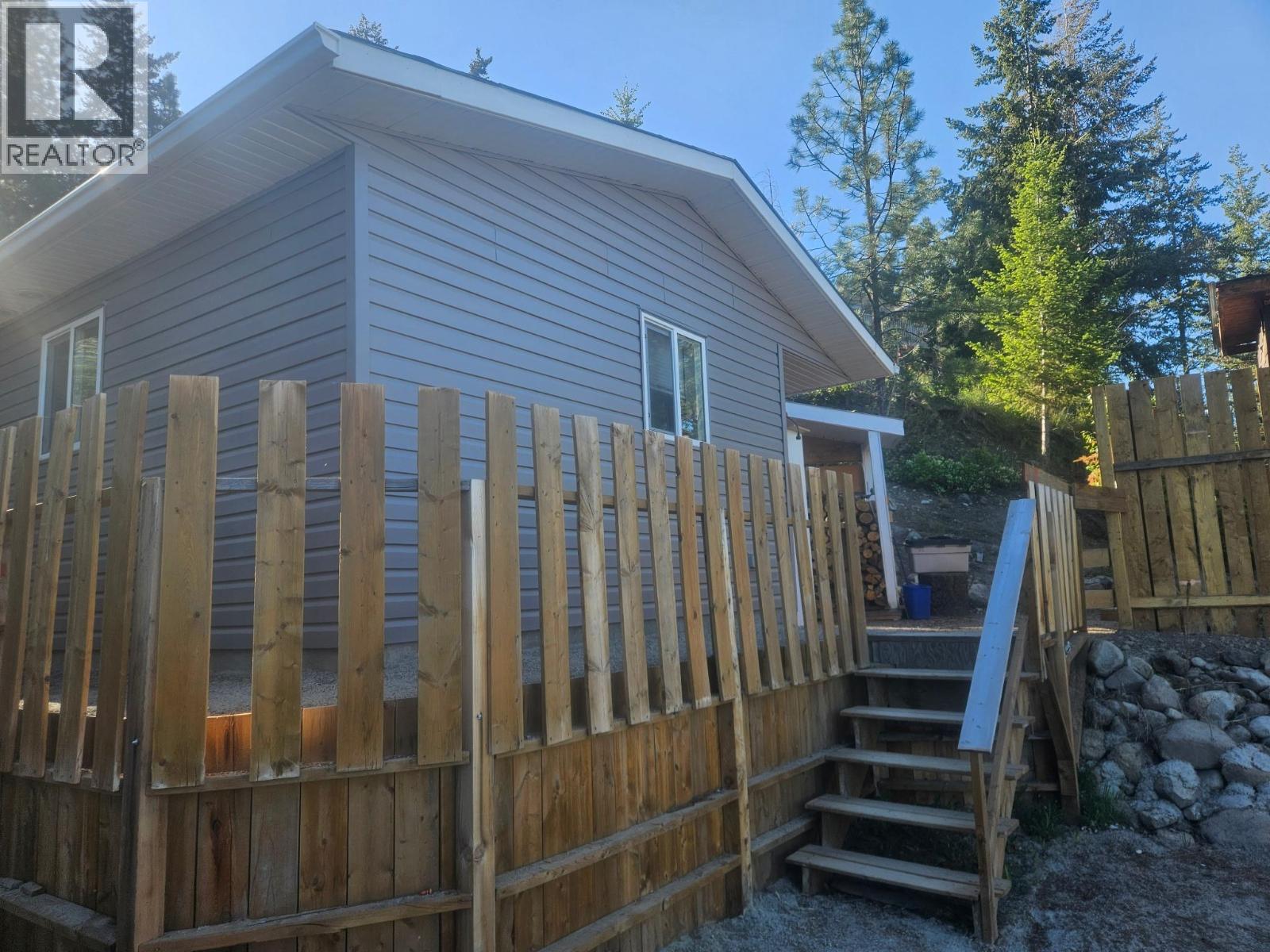 3366 Mciver Road, West Kelowna, British Columbia  V4T 1G7 - Photo 2 - 10385868
