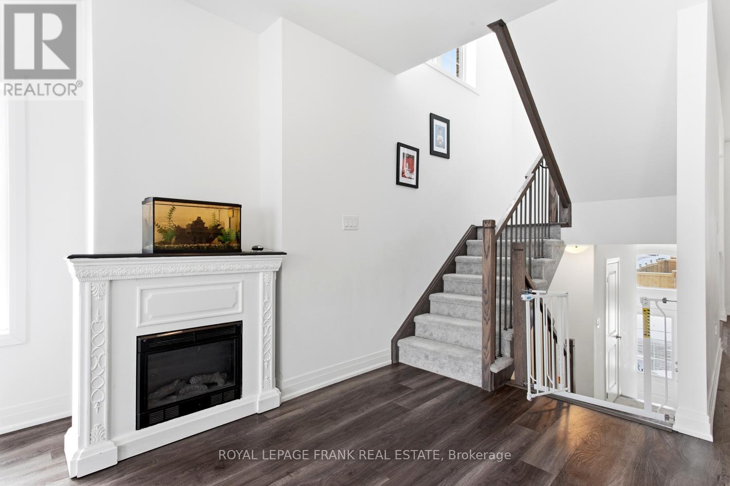 58 Selfridge Way, Whitby, Ontario  L1N 0N9 - Photo 13 - E13089784