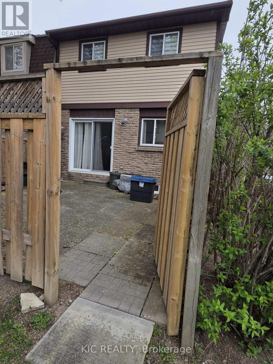 6 - 93 Hansen Road N, Brampton, Ontario  L6V 3C8 - Photo 41 - W13089862
