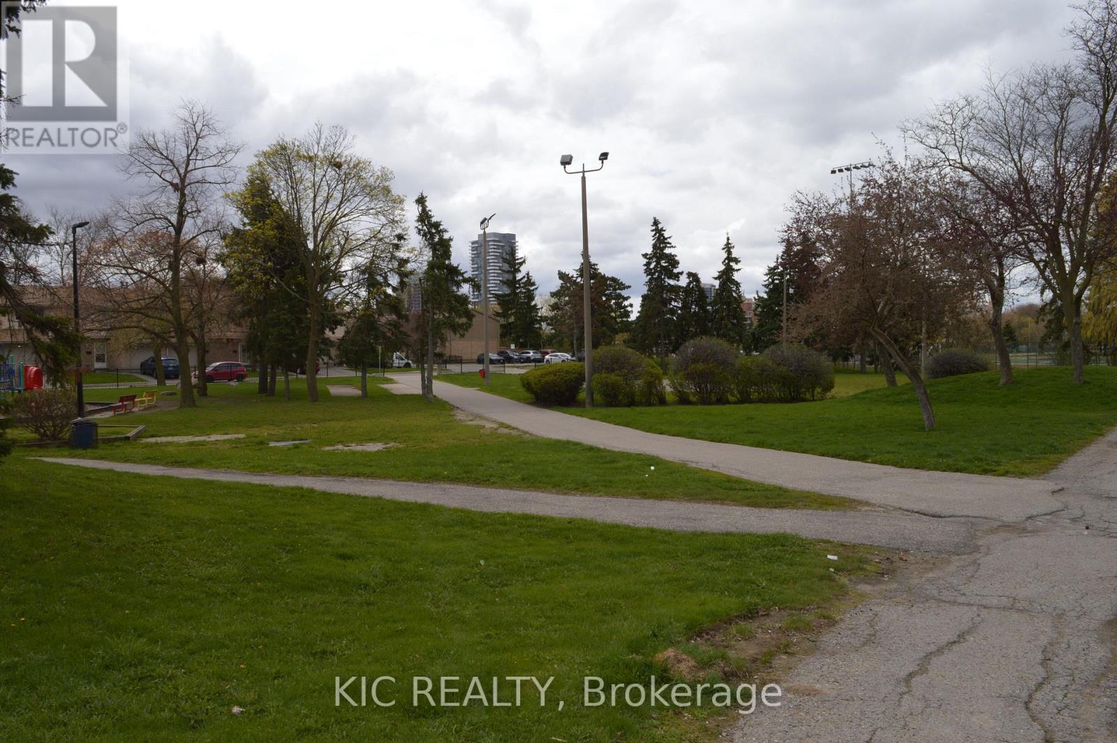 6 - 93 Hansen Road N, Brampton, Ontario  L6V 3C8 - Photo 43 - W13089862