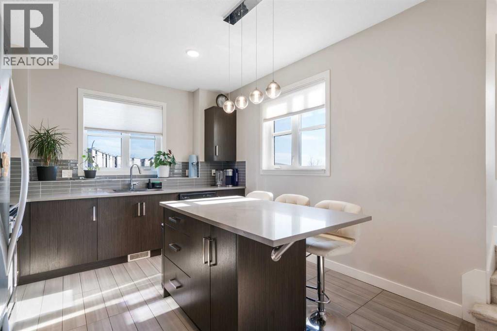 960 Walden Drive Se, Calgary, Alberta  T2X 4C4 - Photo 11 - A2301145