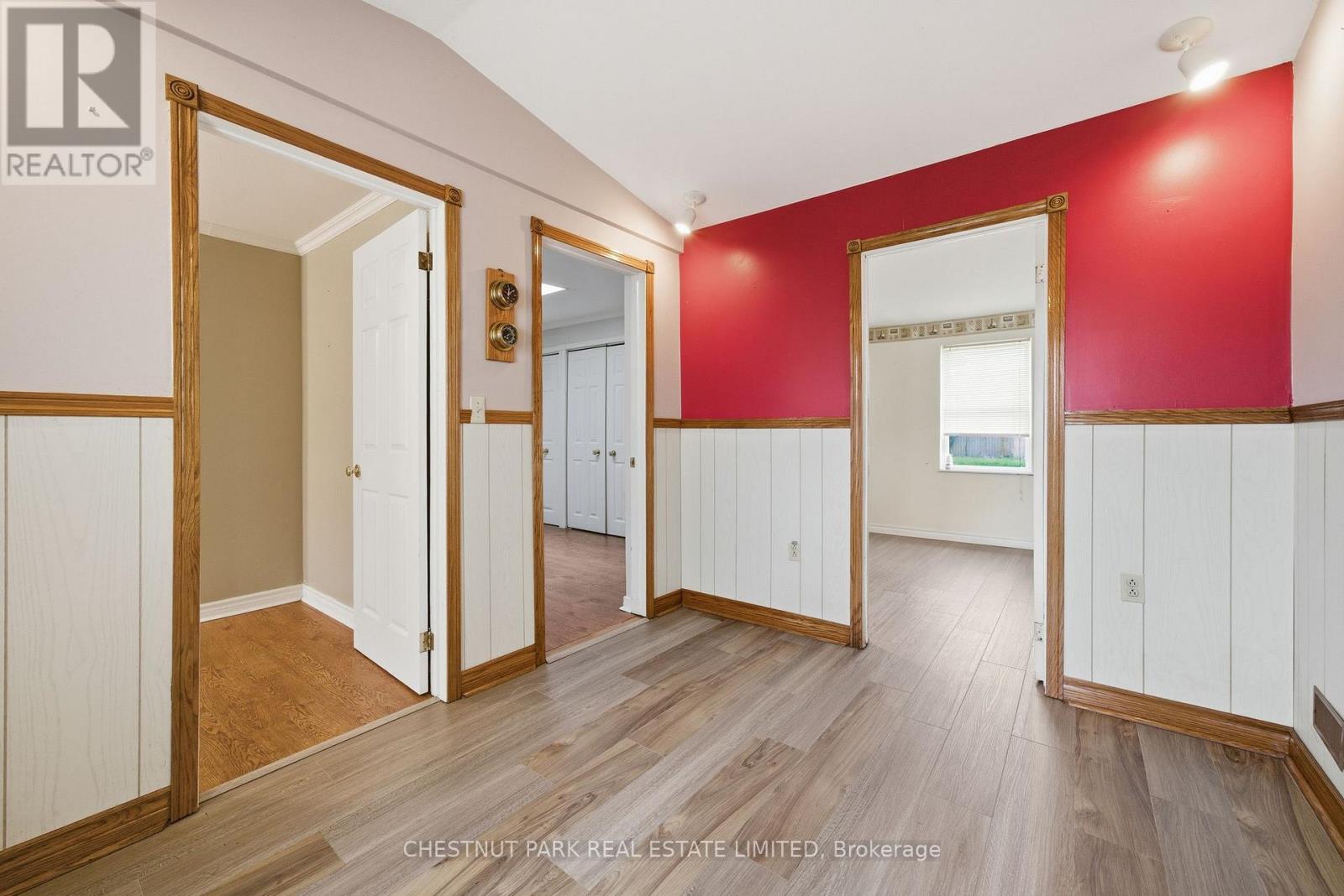 34 Royal Road, Prince Edward County, Ontario  K0K 2P0 - Photo 4 - X13089482