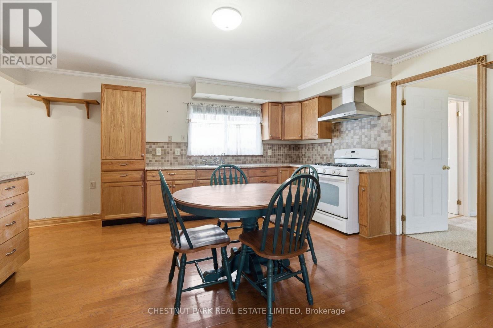 34 Royal Road, Prince Edward County, Ontario  K0K 2P0 - Photo 6 - X13089482