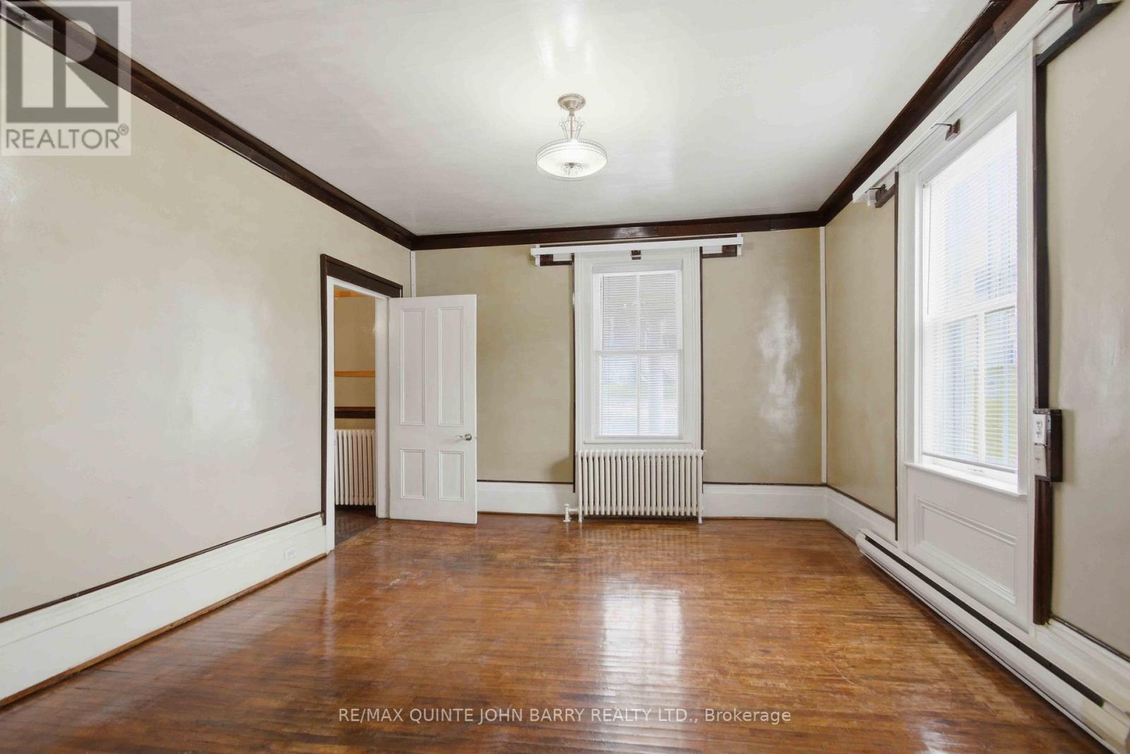 175 King Street, Quinte West, Ontario  K8V 3W7 - Photo 5 - X13089908
