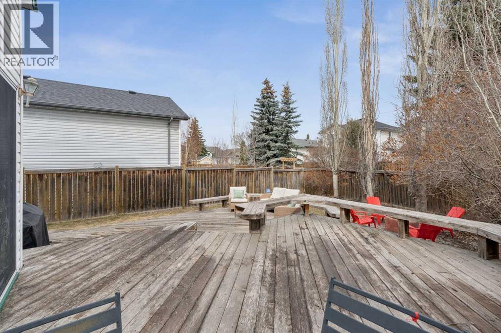 72 Mt Apex Green SE, Calgary, Alberta  T2Z 2V4 - Photo 23 - A2302021