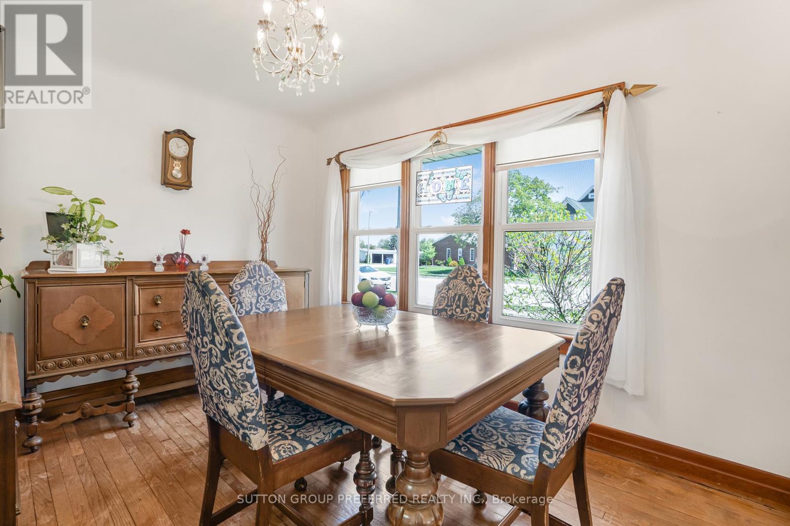 203 Eriet Street S, Chatham-Kent, Ontario  N0P 1W0 - Photo 6 - X13089540
