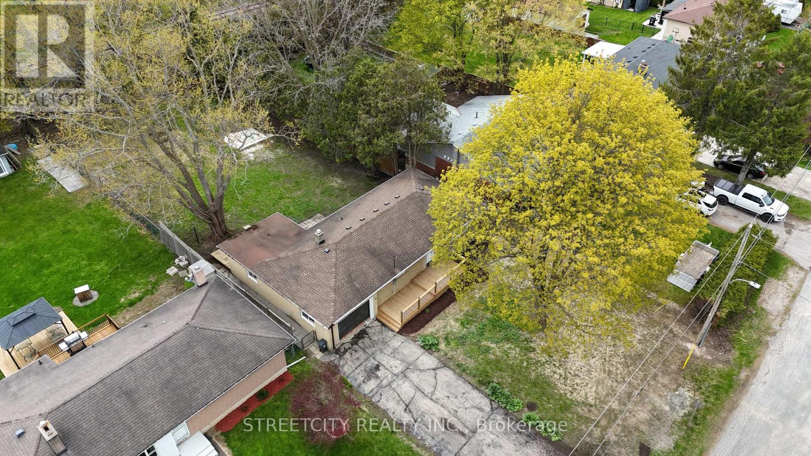 10 Vineden Drive, Central Elgin, Ontario  N5P 2M6 - Photo 43 - X13089686