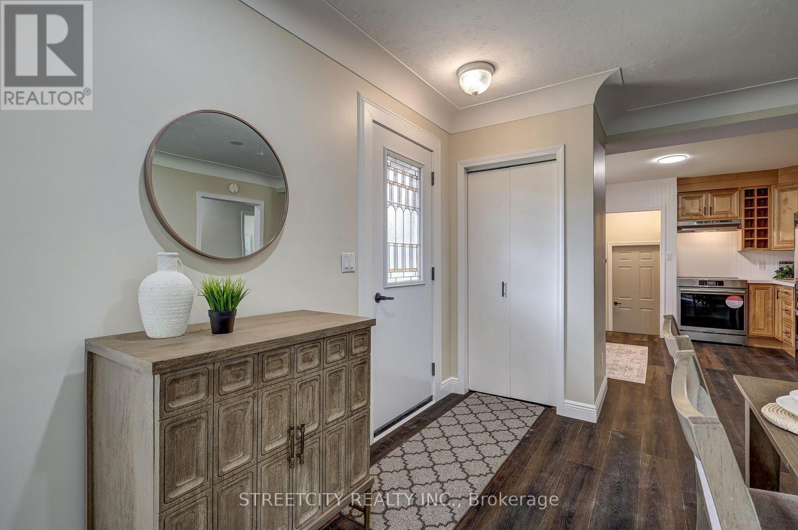 10 Vineden Drive, Central Elgin, Ontario  N5P 2M6 - Photo 6 - X13089686