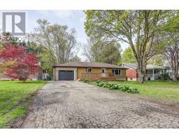 10 VINEDEN DRIVE, Central Elgin, Ontario