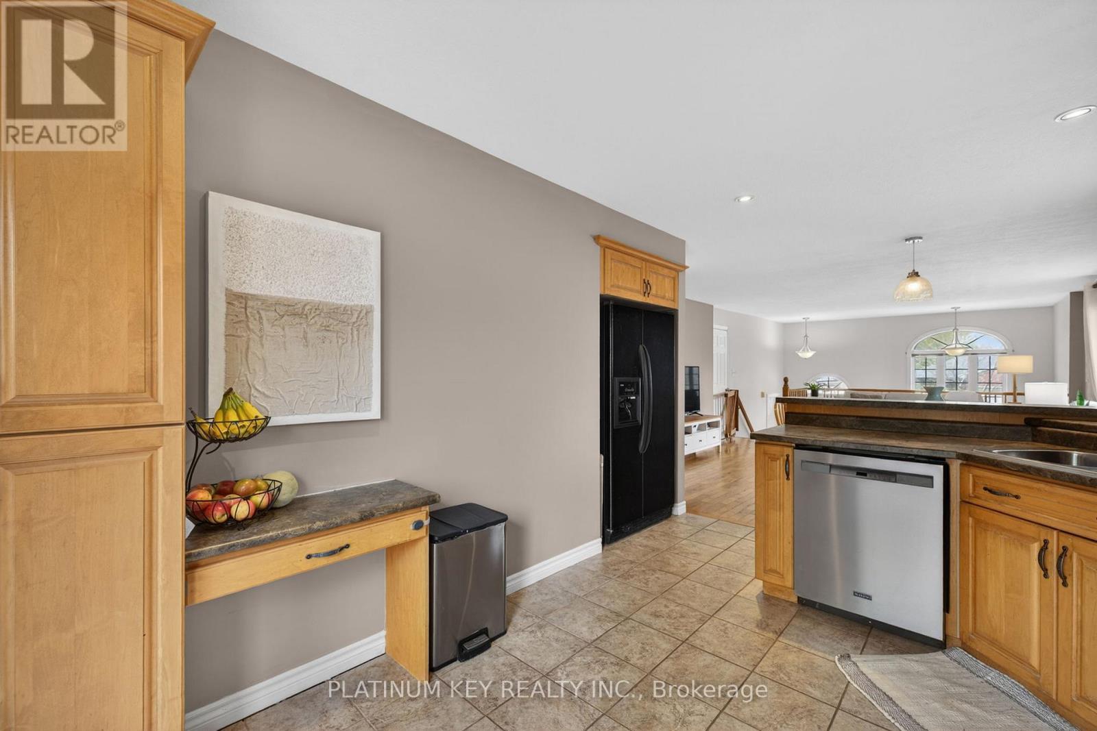 6 Juniper Crescent, Strathroy-Caradoc, Ontario  N7G 4C1 - Photo 11 - X13089880