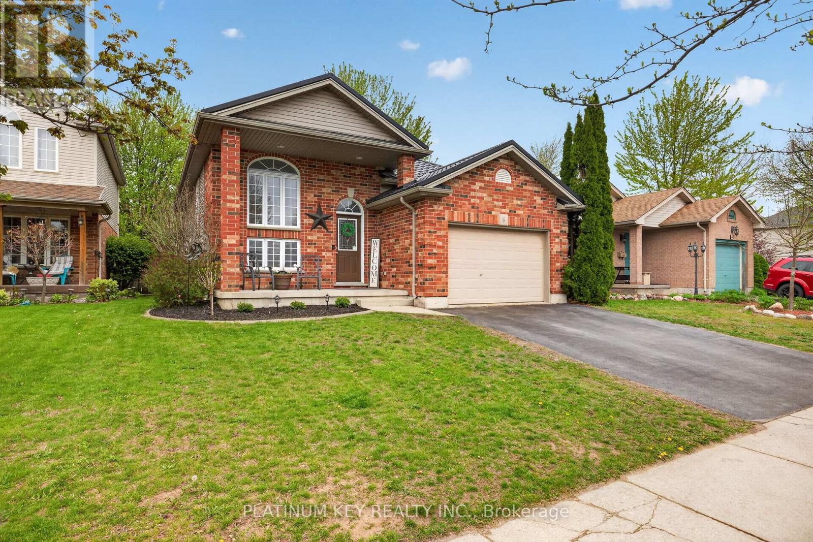 6 Juniper Crescent, Strathroy-Caradoc, Ontario  N7G 4C1 - Photo 2 - X13089880