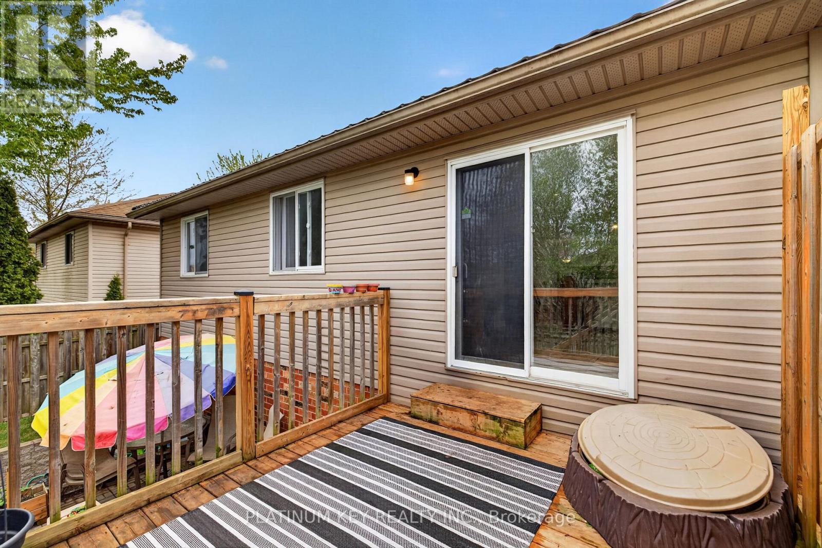 6 Juniper Crescent, Strathroy-Caradoc, Ontario  N7G 4C1 - Photo 29 - X13089880