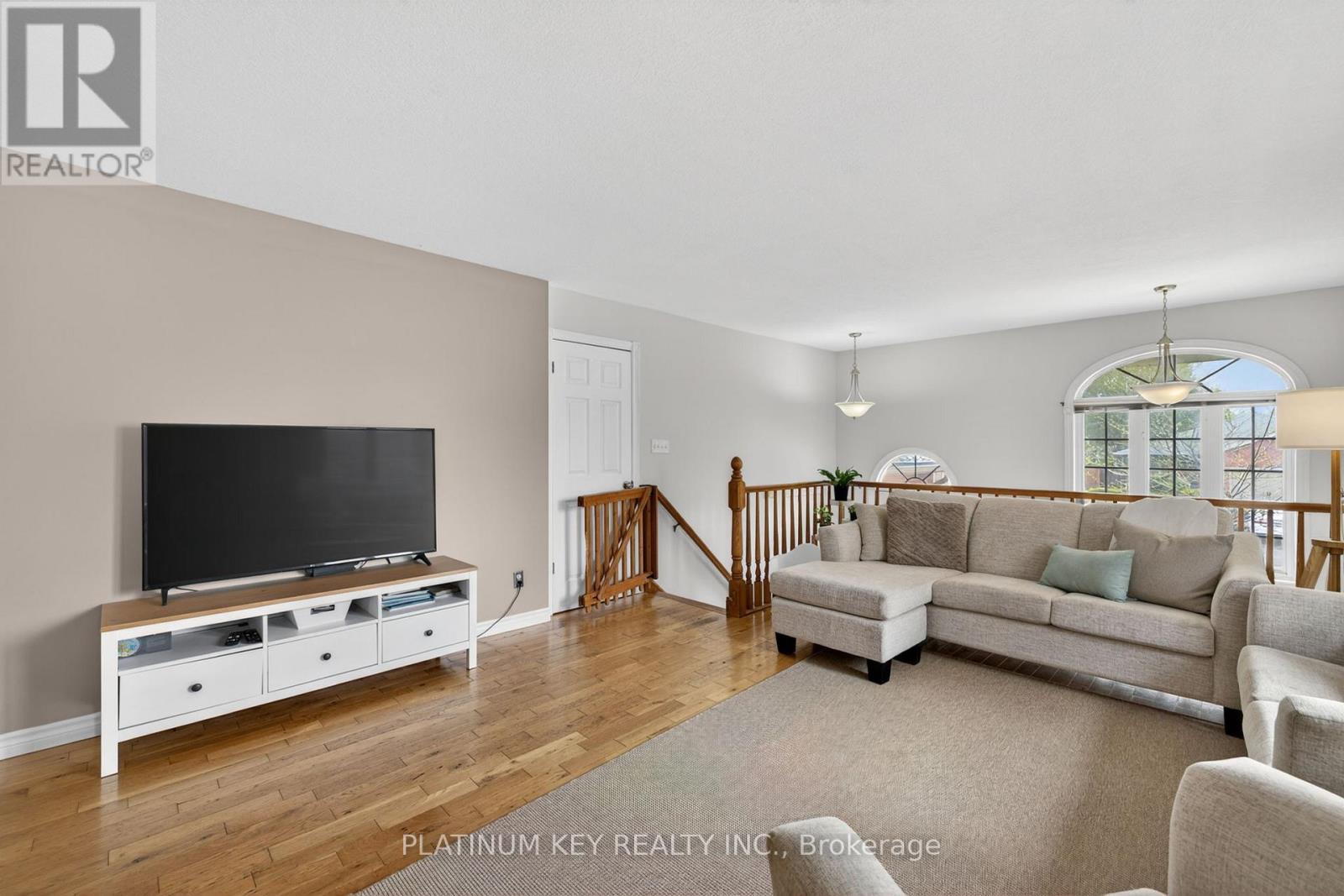 6 Juniper Crescent, Strathroy-Caradoc, Ontario  N7G 4C1 - Photo 8 - X13089880
