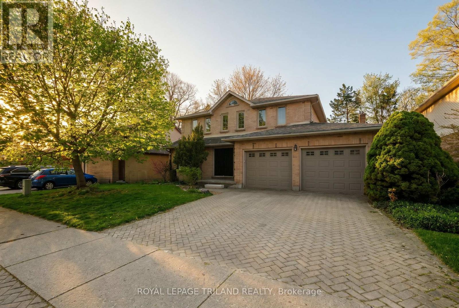118 DEER VALLEY CRESCENT, London South, Ontario