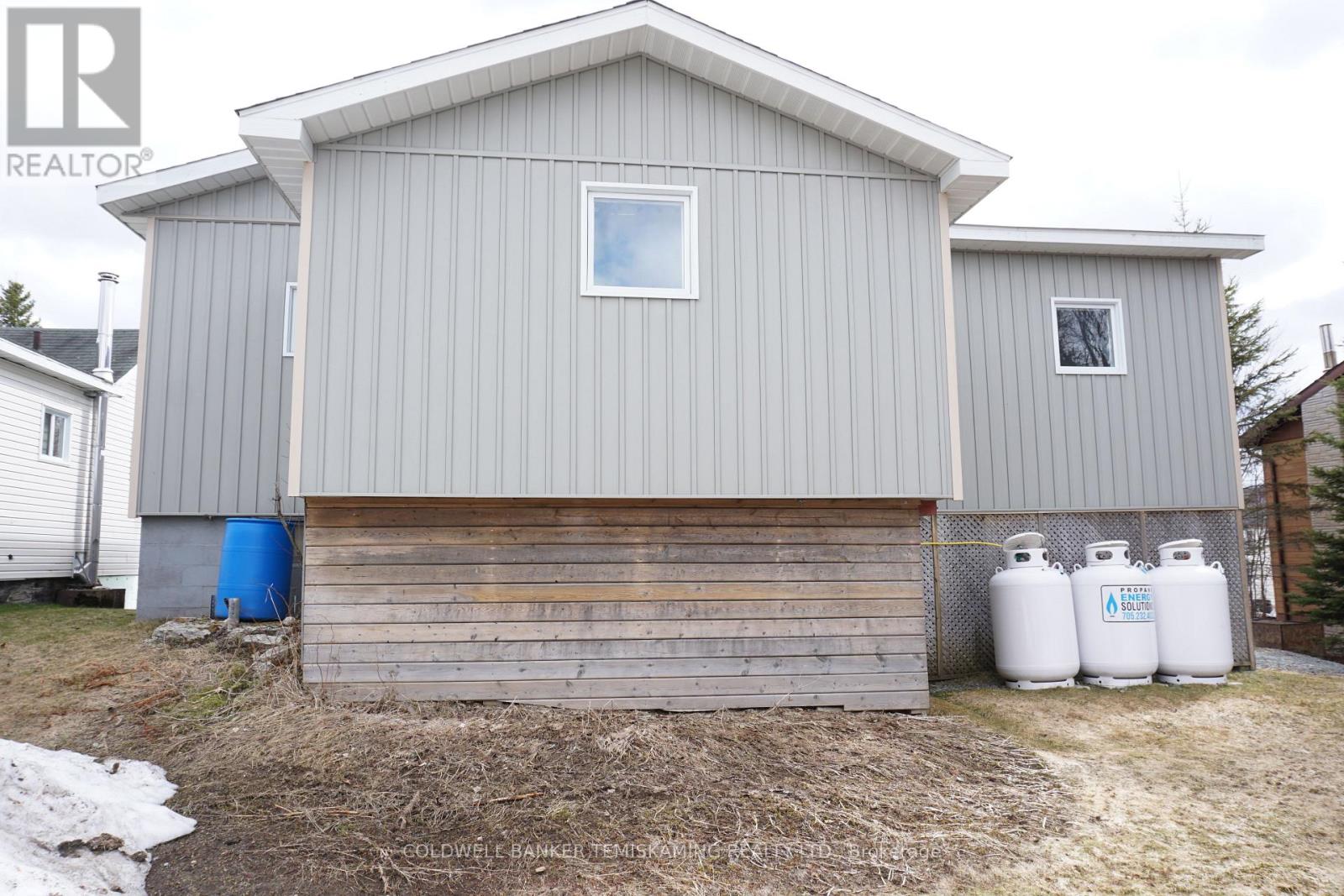 6 Fifth Avenue, Kirkland Lake, Ontario  P0K 1L0 - Photo 8 - T13089650