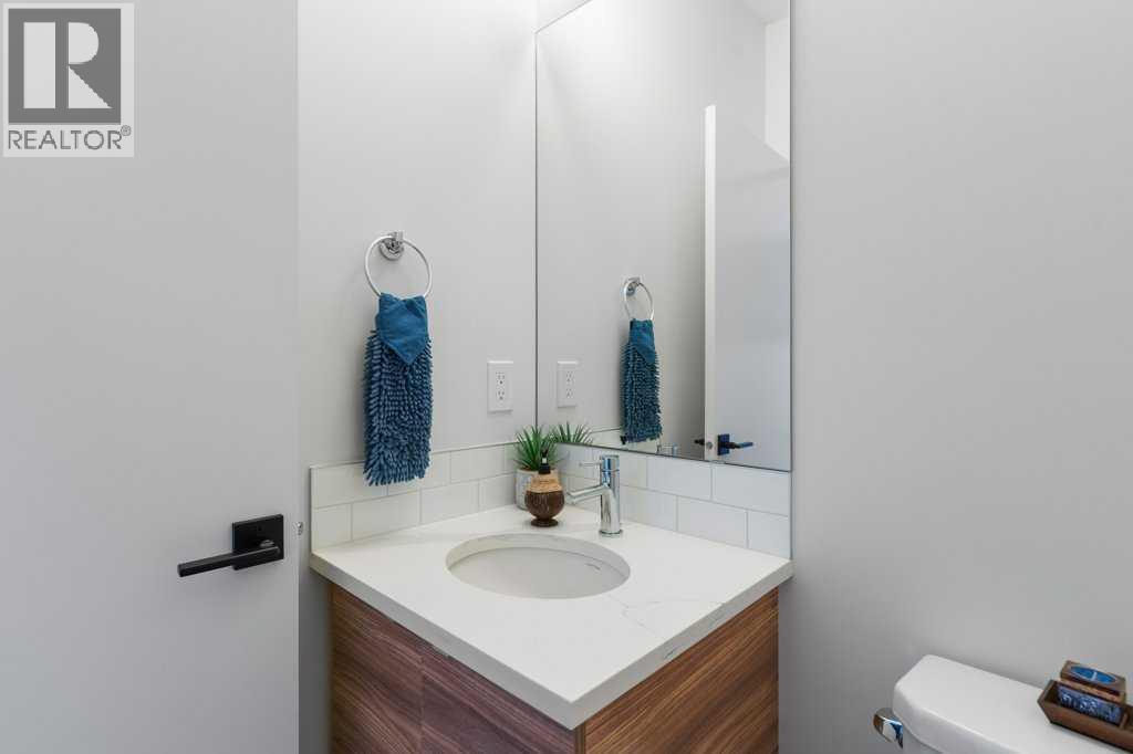 222 Seton Passage SE, Calgary, Alberta  T3M 3A7 - Photo 4 - A2307201