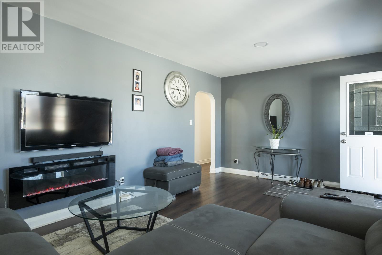 2146 Begin St E, Thunder Bay, Ontario  P7E 5L6 - Photo 4 - TB2600519