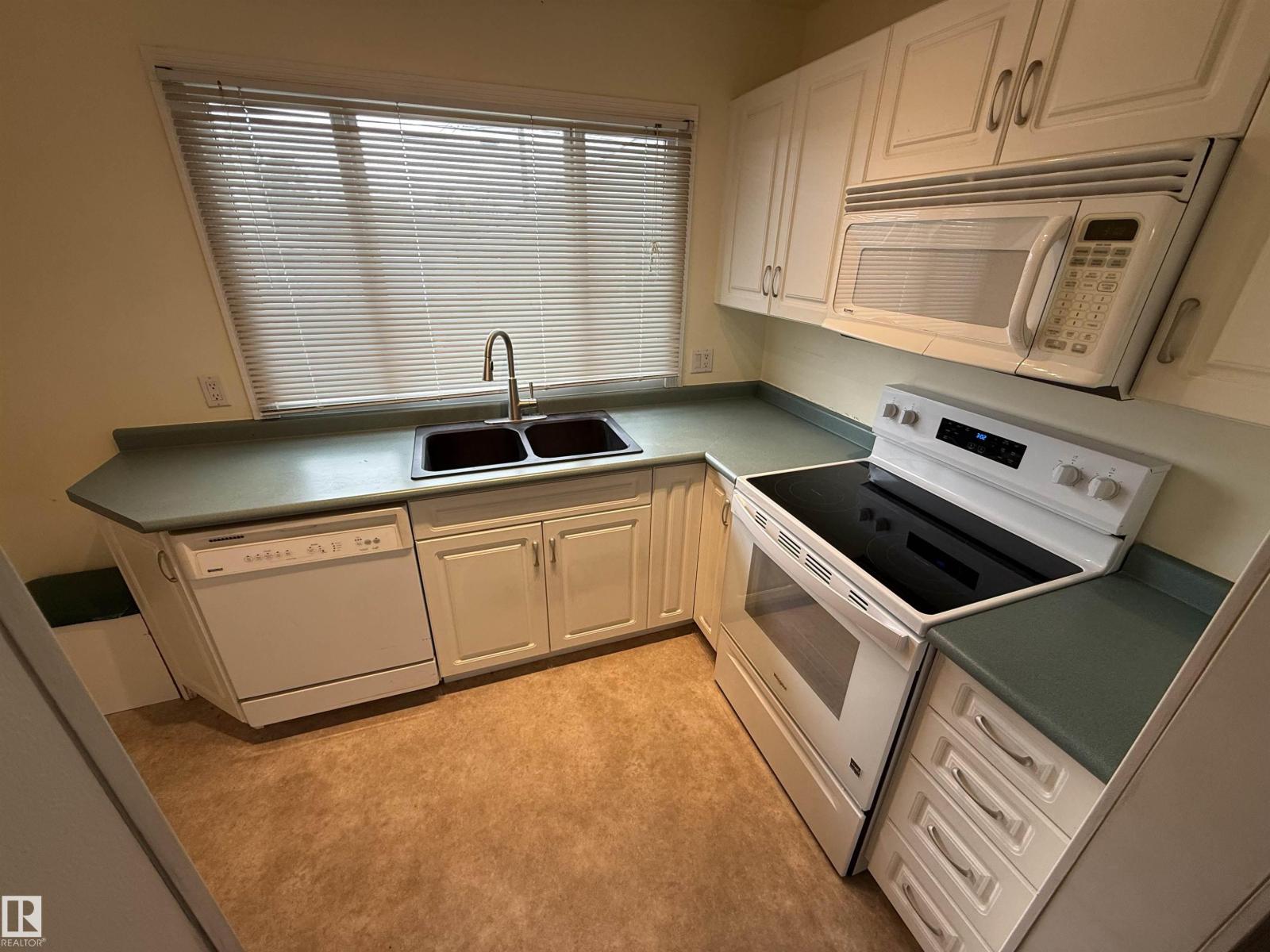 12916 95a St Nw, Edmonton, Alberta  T5E 4A1 - Photo 10 - E4485943
